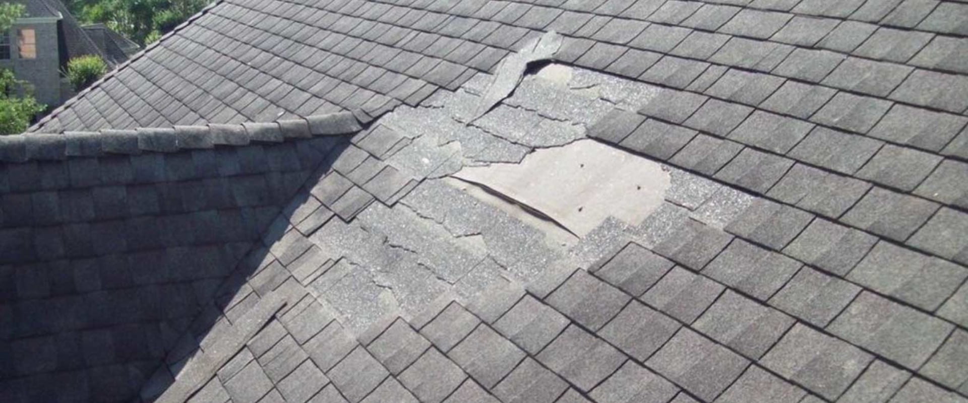 What type of roof is most wind resistant?