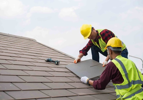 What should i look for when hiring a roofer?